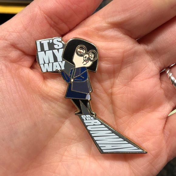 Disney Accessories - Disney Edna Mode Incredibles Pin